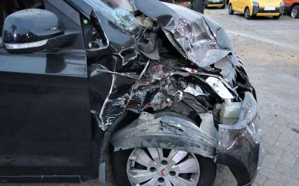 WULING CONFERO 1.5 (4X2)