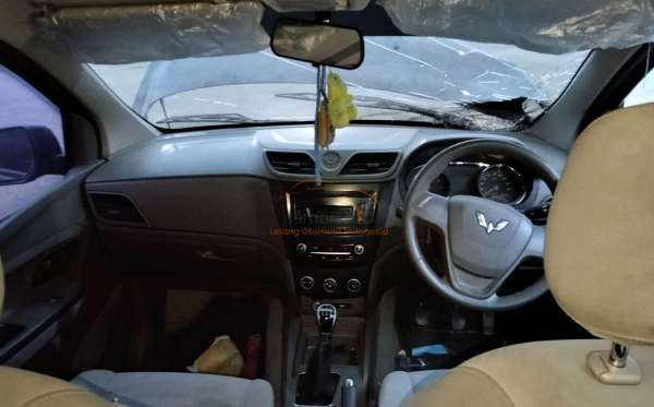 WULING CONFERO 1.5 (4X2)