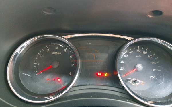 WULING CONFERO