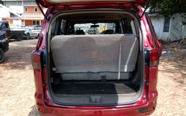 WULING CONFERO