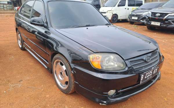 HYUNDAI AVEGA