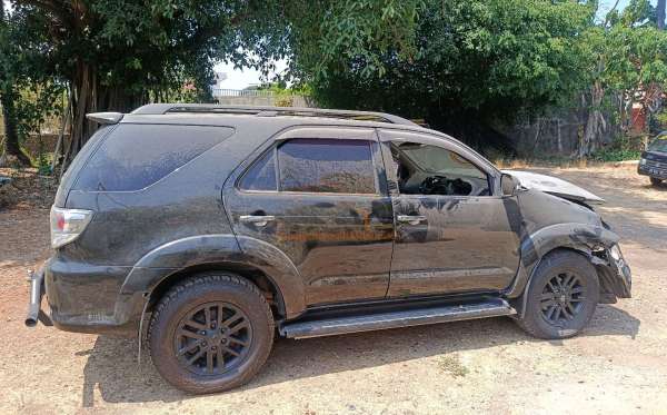 TOYOTA FORTUNER