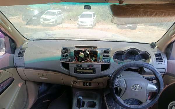 TOYOTA FORTUNER