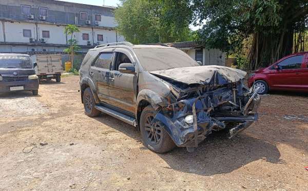 TOYOTA FORTUNER