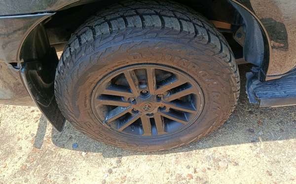 TOYOTA FORTUNER