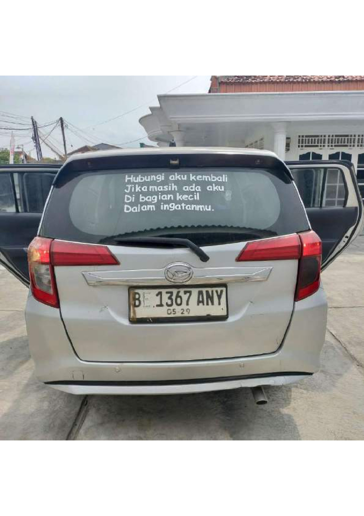 DAIHATSU  SIGRA  1.2 R