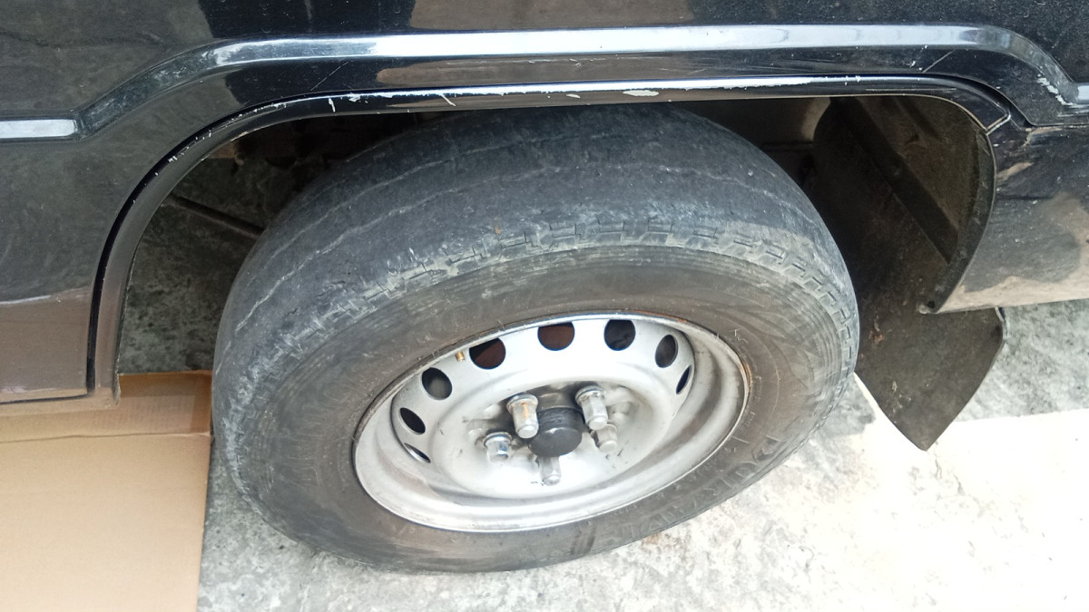 MITSUBISHI  L 300 L300 PU FB-R (4X2)