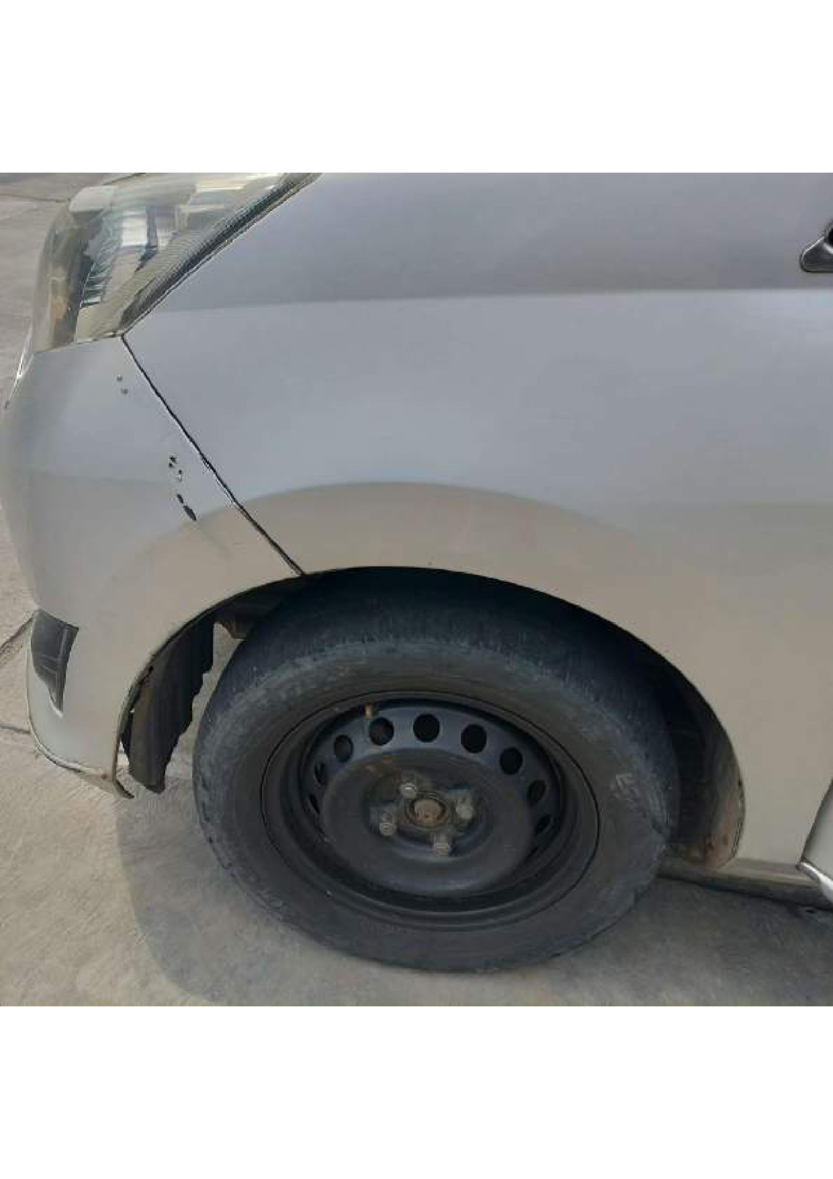 DAIHATSU  SIGRA  1.2 R