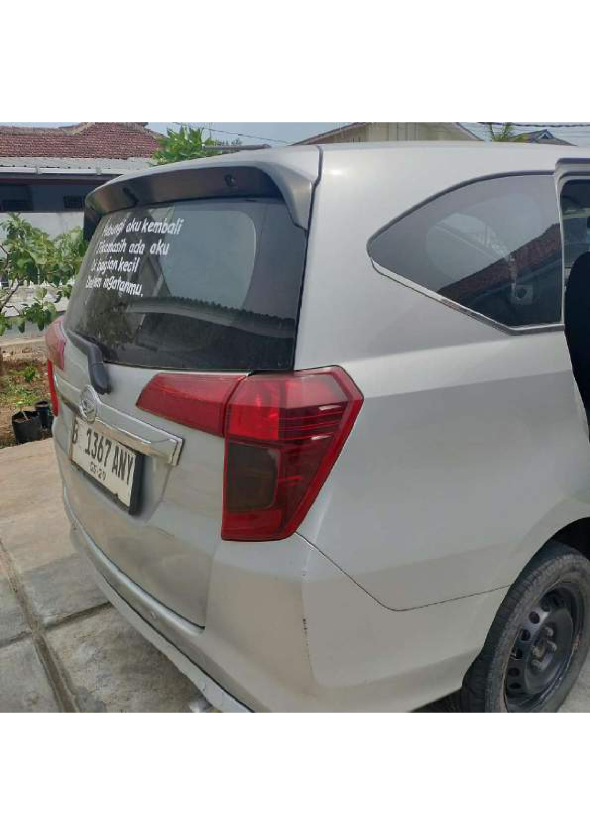 DAIHATSU  SIGRA  1.2 R