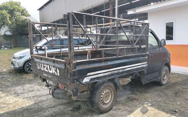 SUZUKI MEGA CARRY P.U