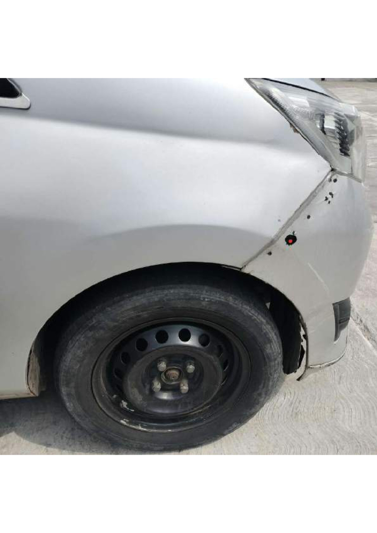 DAIHATSU  SIGRA  1.2 R