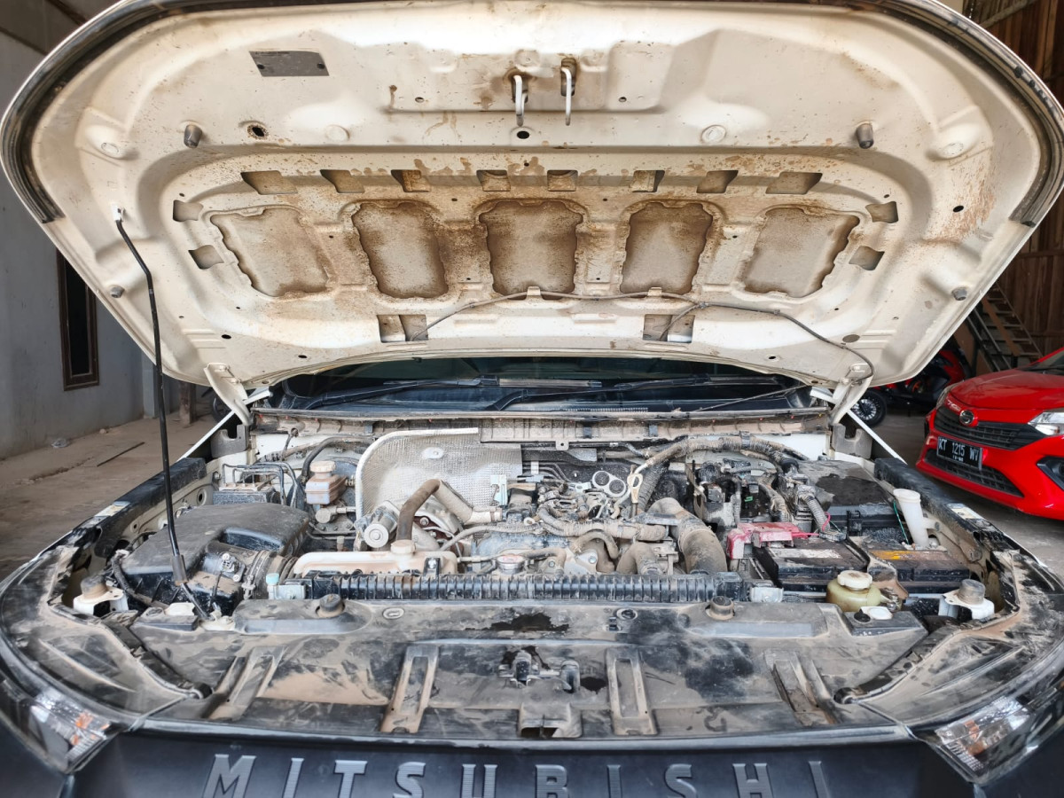 MITSUBISHI  TRITON DC HDX 4X4