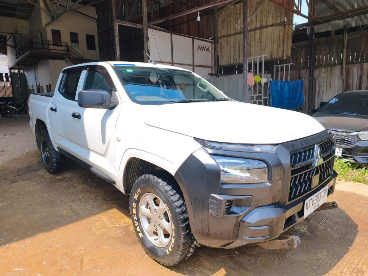 MITSUBISHI  TRITON DC HDX 4X4