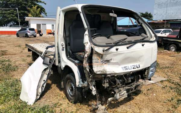 ISUZU  PHR  54 U