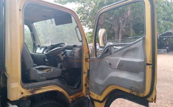 MITSUBISHI COLT DIESEL FE 74