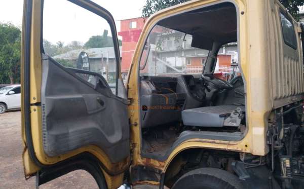MITSUBISHI COLT DIESEL FE 74