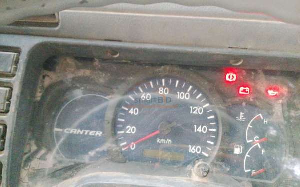 MITSUBISHI COLT DIESEL FE 74